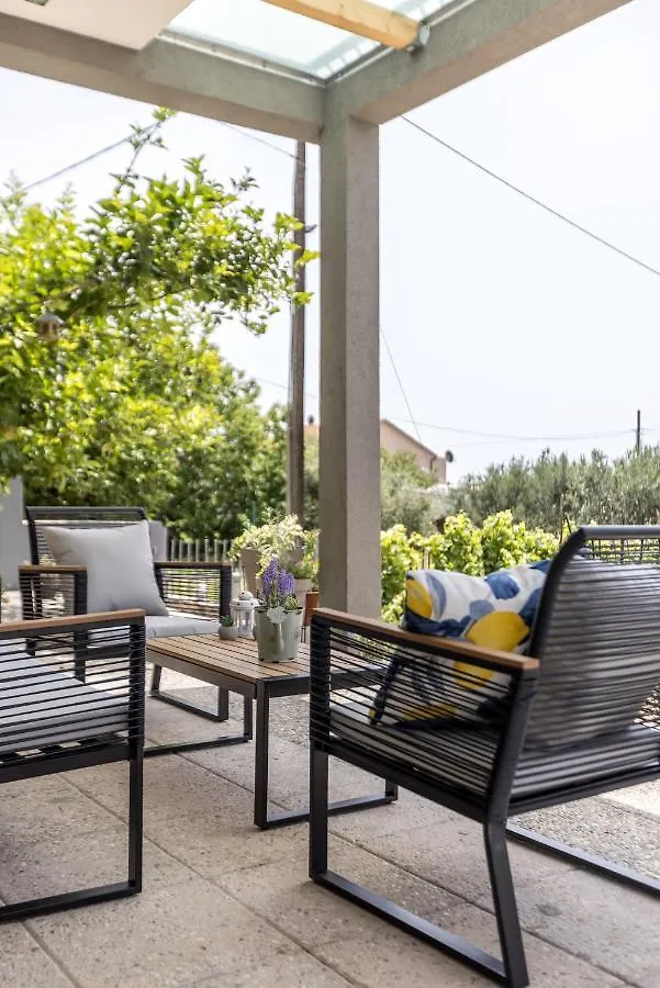 Citrus Accommodation Kastela 0*,  Croatia